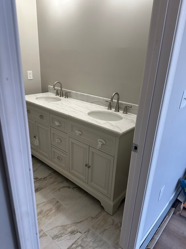 Foto del edificio - 6201 Eastern Ave