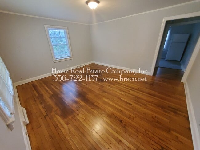 Building Photo - 3050 Heitman Dr