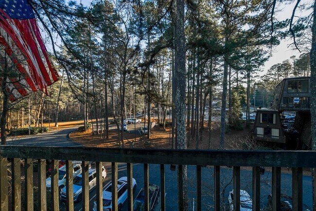 Building Photo - 3200 Rim Cove Dr