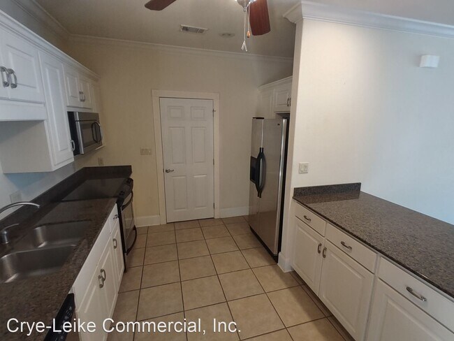 Building Photo - 3 br, 3.5 bath House - 108 San Carlos Cove