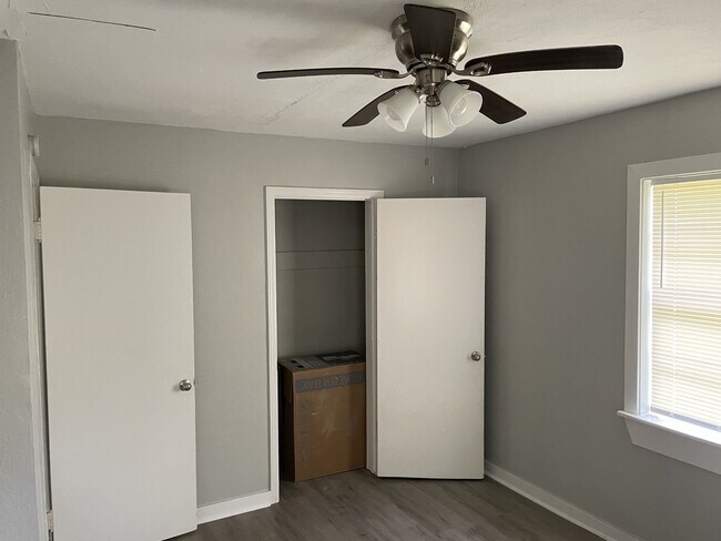 Building Photo - 138 Del Rio St