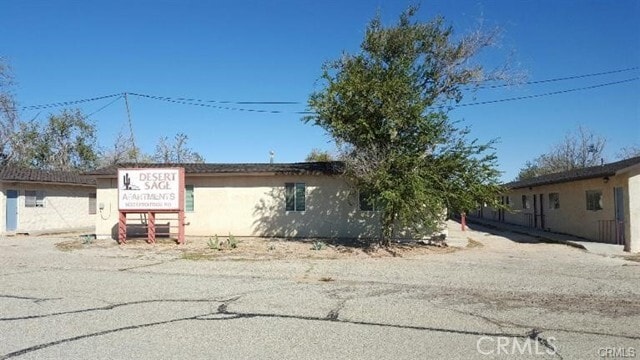 Primary Photo - 14301 Frontage Rd