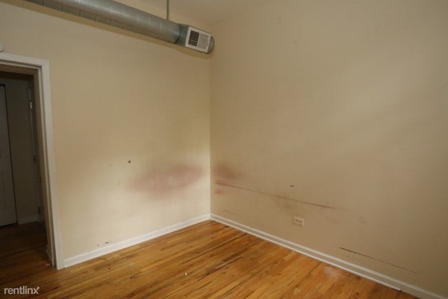 Building Photo - 1448 W Byron