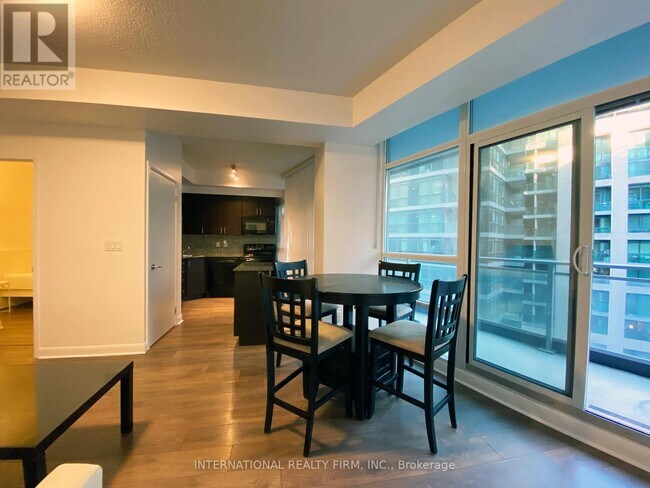 Photo du bâtiment - 15 Bruyeres Mews