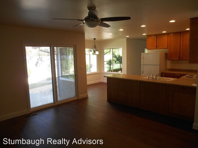 Foto del edificio - 3 br, 2 bath House - 166 Cheyenne