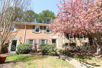 Building Photo - 3111 Morningside Dr