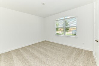 Building Photo - 8402 Yellow Fin Ct