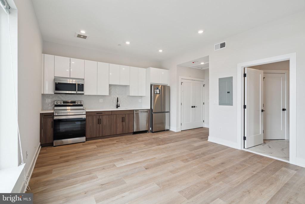 Foto principal - 720 W Thompson St