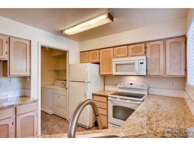 Building Photo - 730 Copper Ln