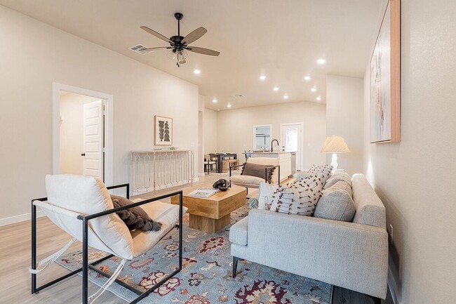 Building Photo - 3007 139th St