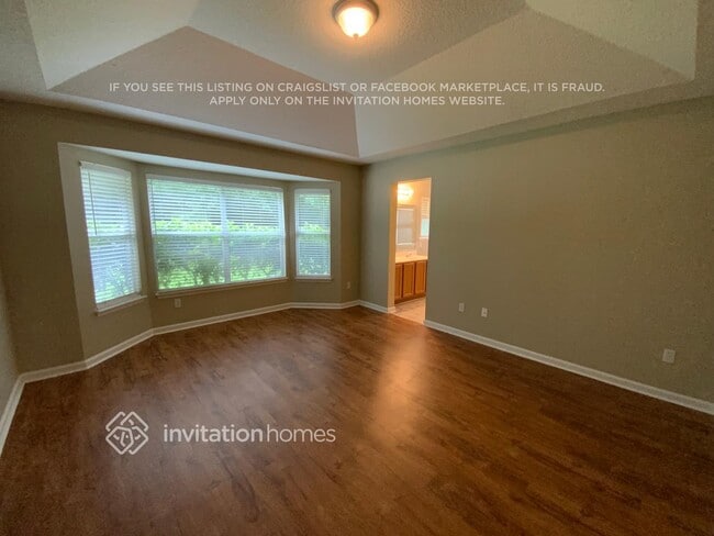 Building Photo - 564 Redberry Ln