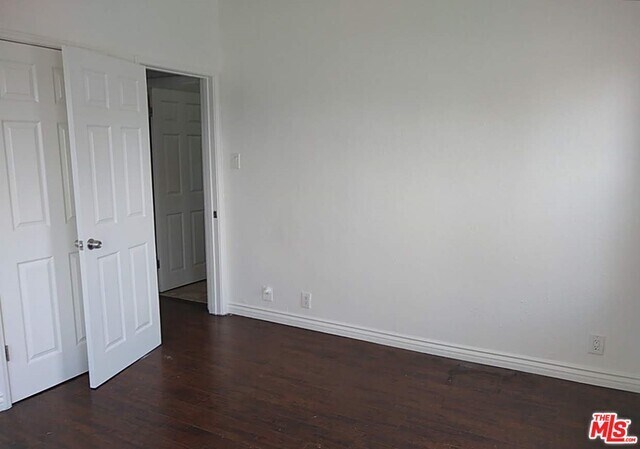 Foto del edificio - 1607 W 49th St