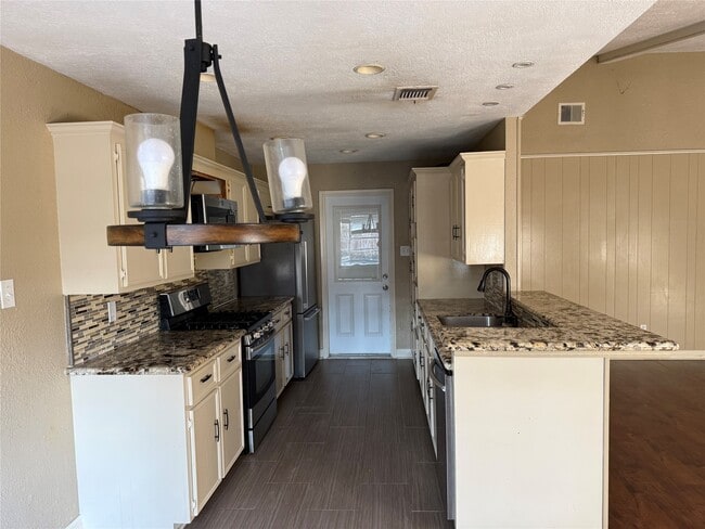 Foto del edificio - 13726 Rampchester Ln