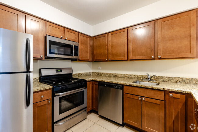 2HAB, 2BA - Cocina - Barrington Lakes Apartments