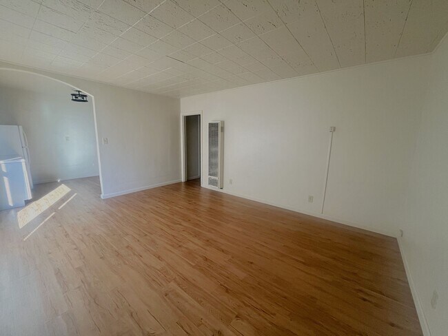 Foto del edificio - Stylish Downtown Apartment