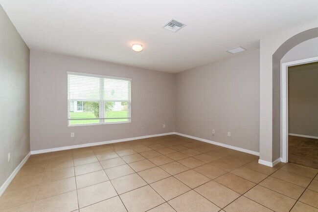 Foto del edificio - 401 SE 6th Terrace