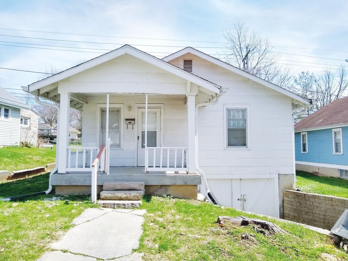 Foto principal - 207 S Clark St