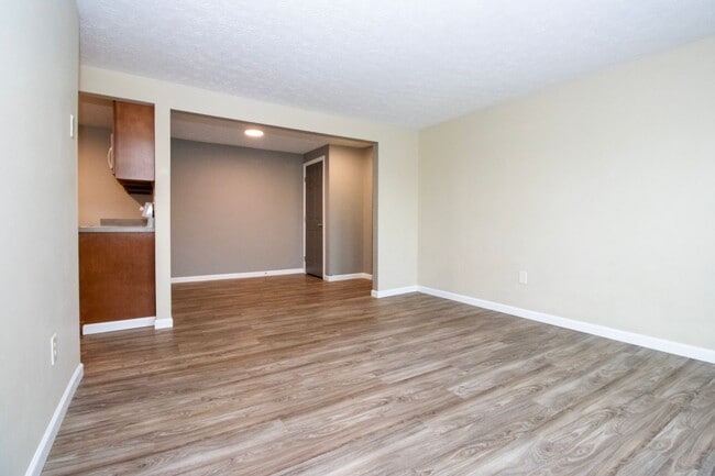 Foto del edificio - One Bedroom Apartment