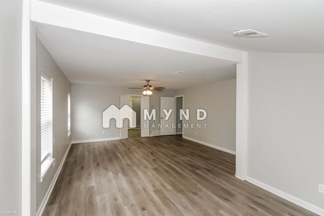 Building Photo - 4 br, 3 bath House - 8145 Creekside Cir N