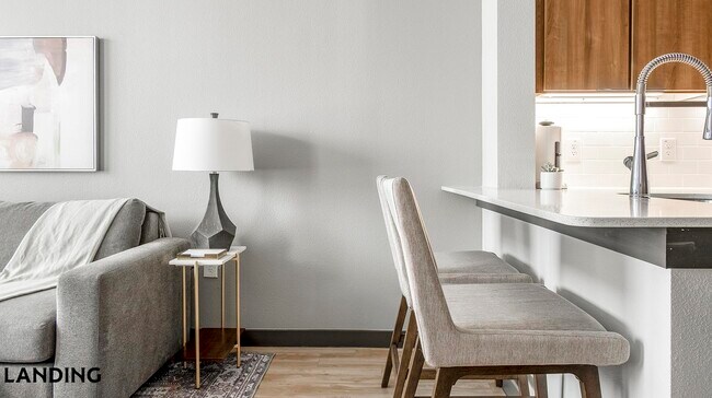 Foto del edificio - 3875 Burnham