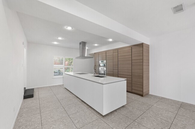 Foto del edificio - 57 Foxhall Crescent Dr
