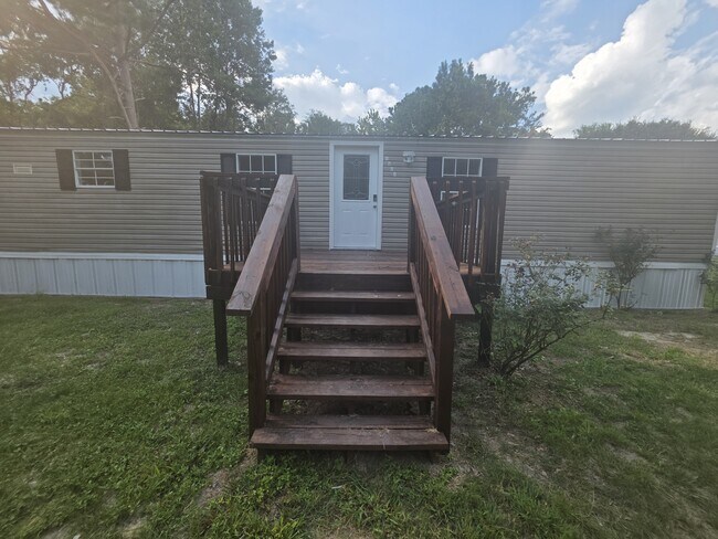 Foto del edificio - 1527 Middlepen Rd SE