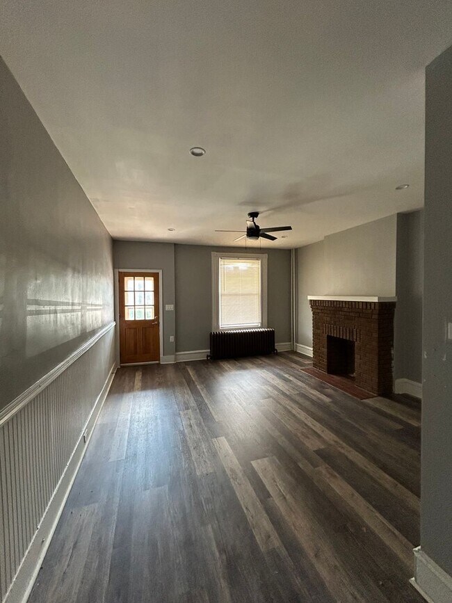 Foto del edificio - 5527 Ridge Ave