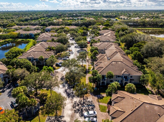 Aerial view of neighborhood - San Merano at Mirasol