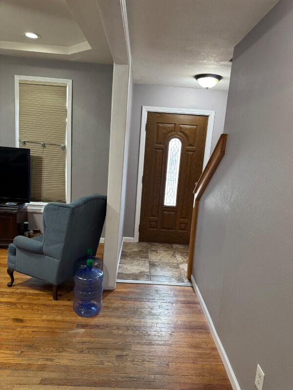 Foto del edificio - 2214 McCausland Ave