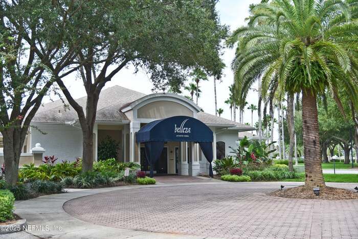 Foto principal - 800 Boardwalk Dr