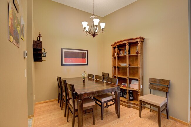 Foto del edificio - 5321 Beachside Dr