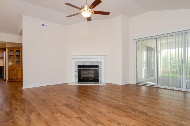 Building Photo - 1304 Portside Dr