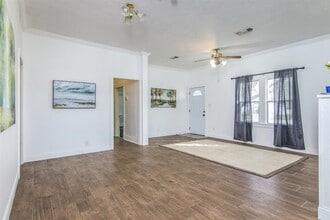 Building Photo - 11844 13th St