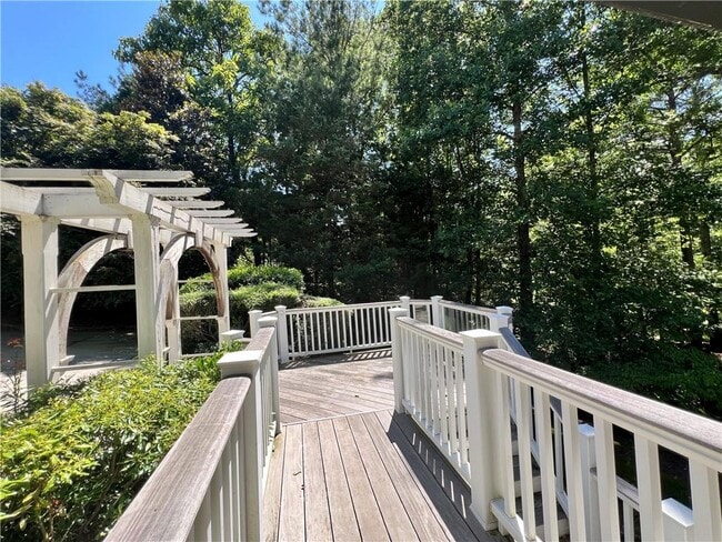Building Photo - 5630 Sandown Way