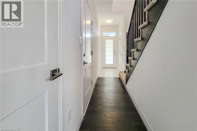 Photo du bâtiment - 30 Times Square Blvd