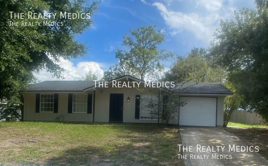 Beautiful 3 Bedroom and 1 Bath Home in Del... House for Rent in