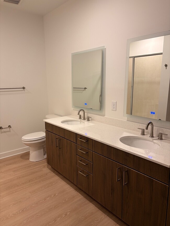 Building Photo - Adler Montford Park + Drexel Townes