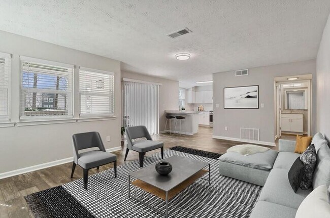 Foto del edificio - 7600 Roswell Rd