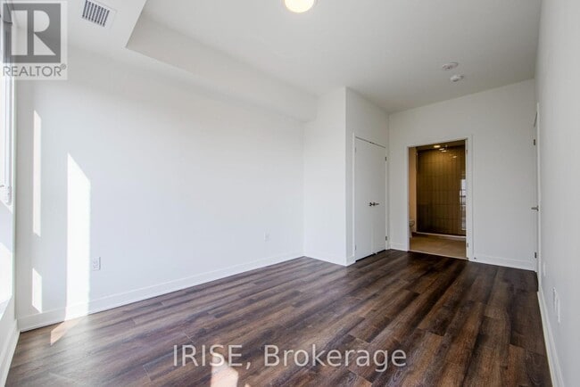 Building Photo - 3030 Pharmacy Ave