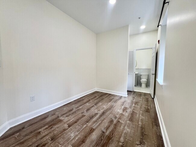 Foto del edificio - 301 South St