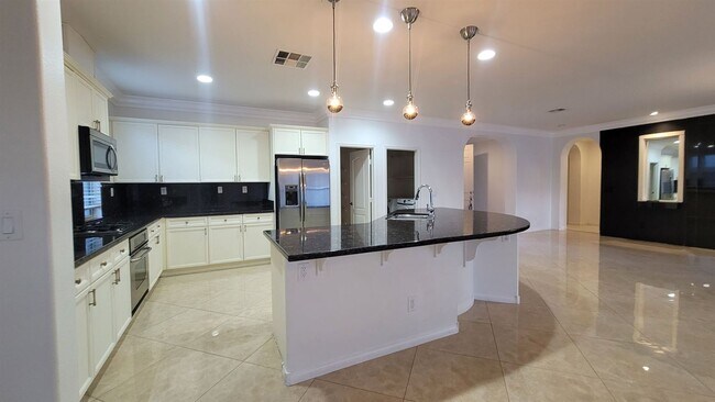 Foto del edificio - 3 br, 2 bath House - 7711 Comanche Canyon Ave