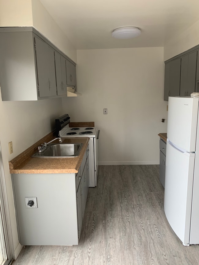 Building Photo - 906 Channing Way