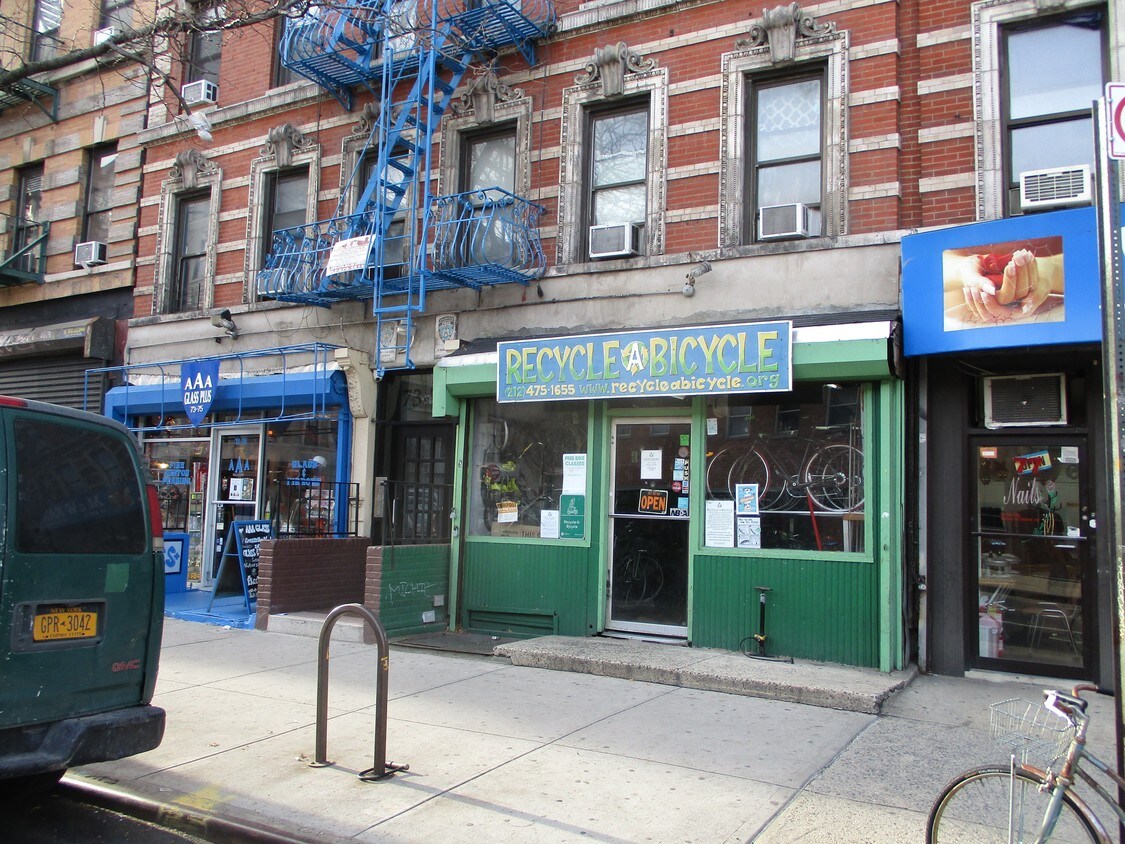 Building Photo - 73 Avenue C