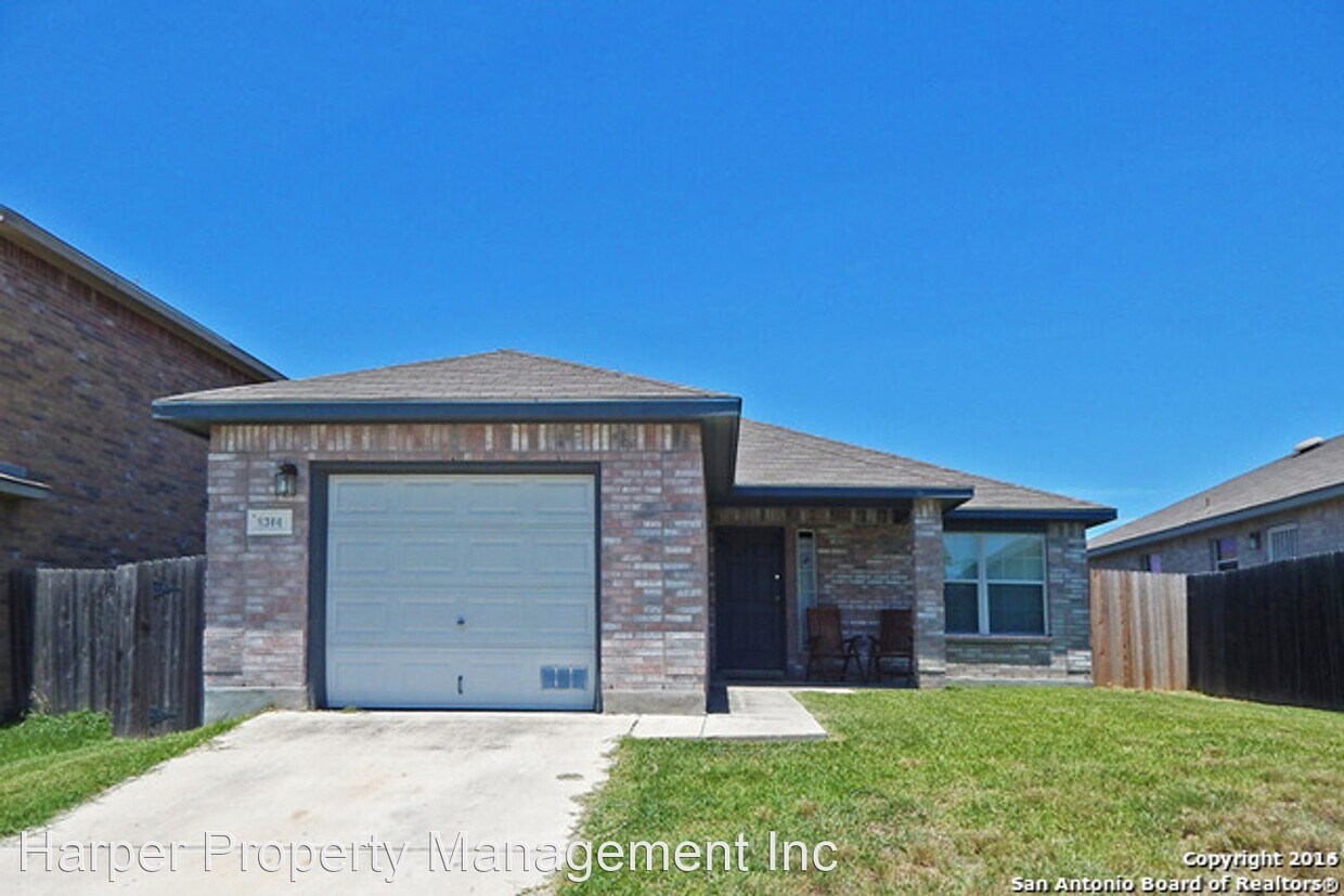 Primary Photo - 3 br, 2 bath House - 8304 Heights Valley