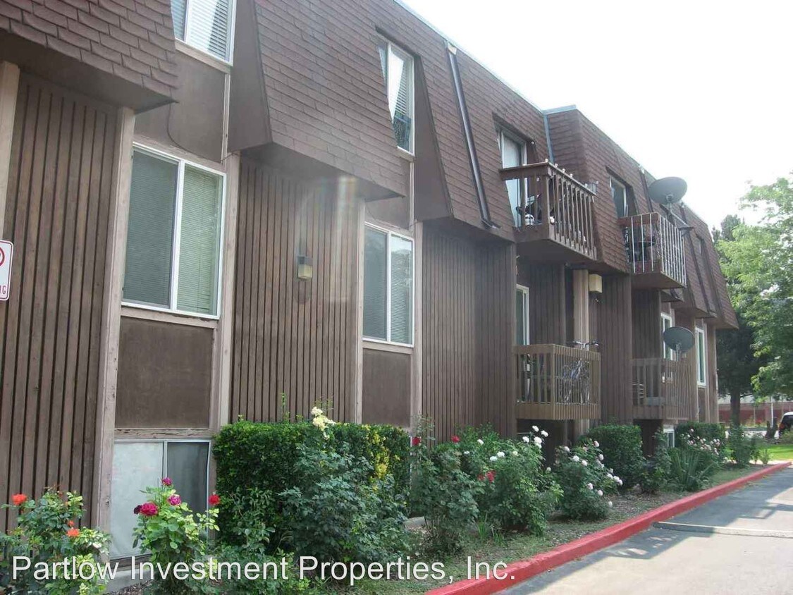 Foto principal - 2 br, 1 bath House - 760 E. 3900 S. # 3
