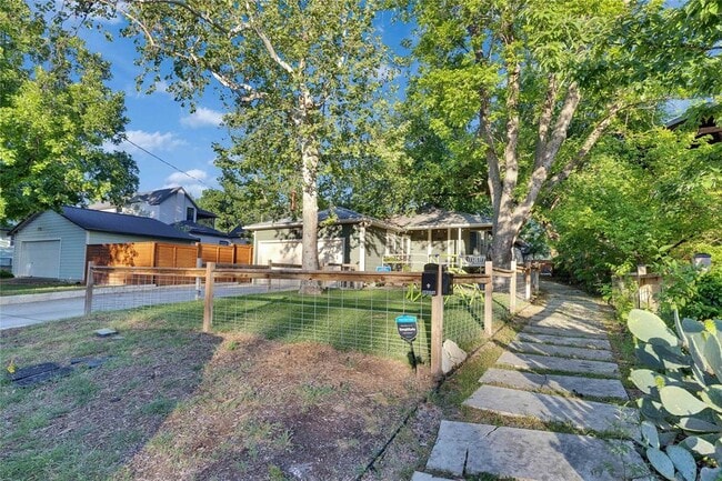 Building Photo - 4607 Evans Ave