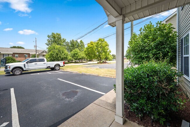 Foto del edificio - Hamlet Square Townhomes Unit 2344A