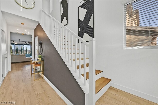 Building Photo - 696 Rogue Wave St