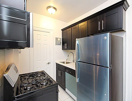 Primary Photo - 3755 79th St