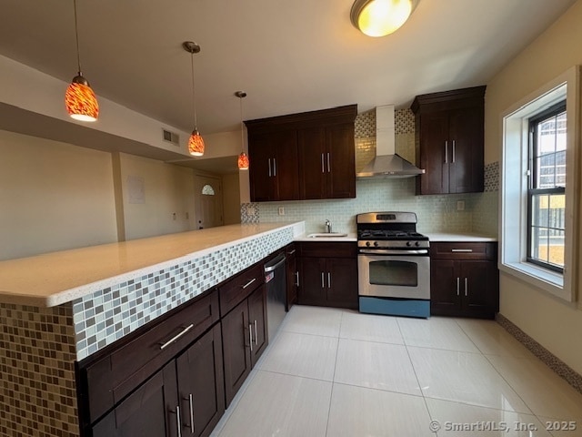 Building Photo - 7 Elm St